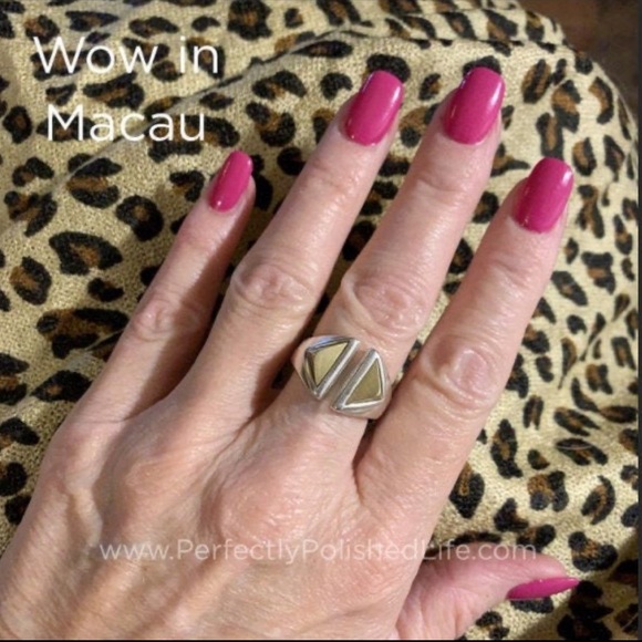 *Retired* Color Street: Wow in Macau | Solid Pink Fuchsia Fall Summer Spring - Picture 3 of 10
